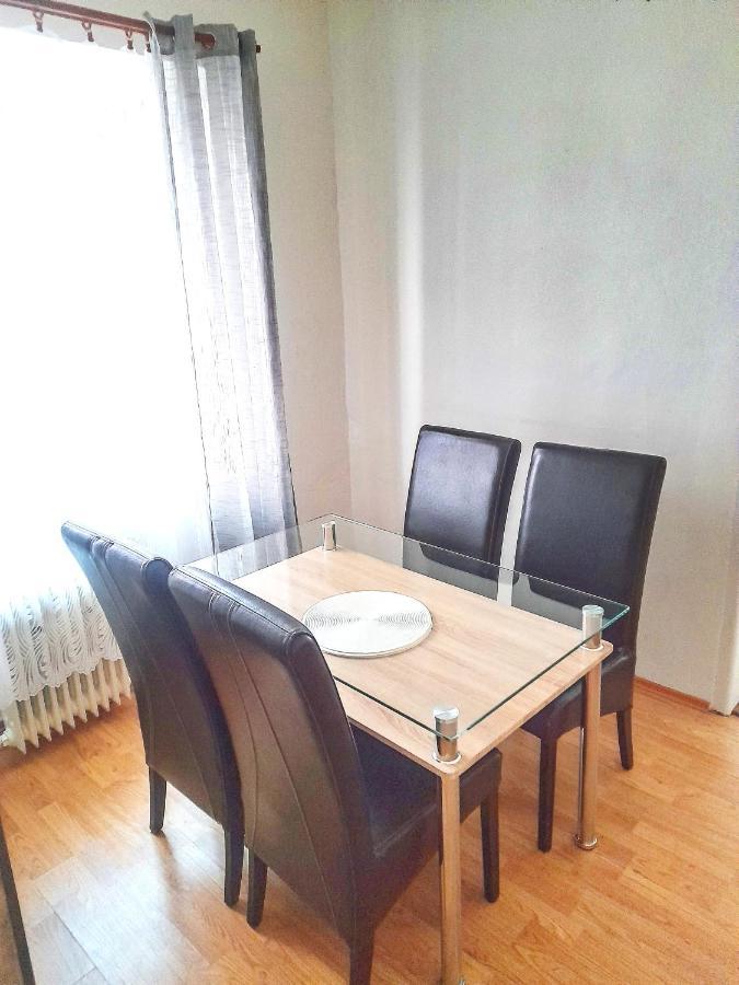 דצ'ין Apartman Isabel מראה חיצוני תמונה